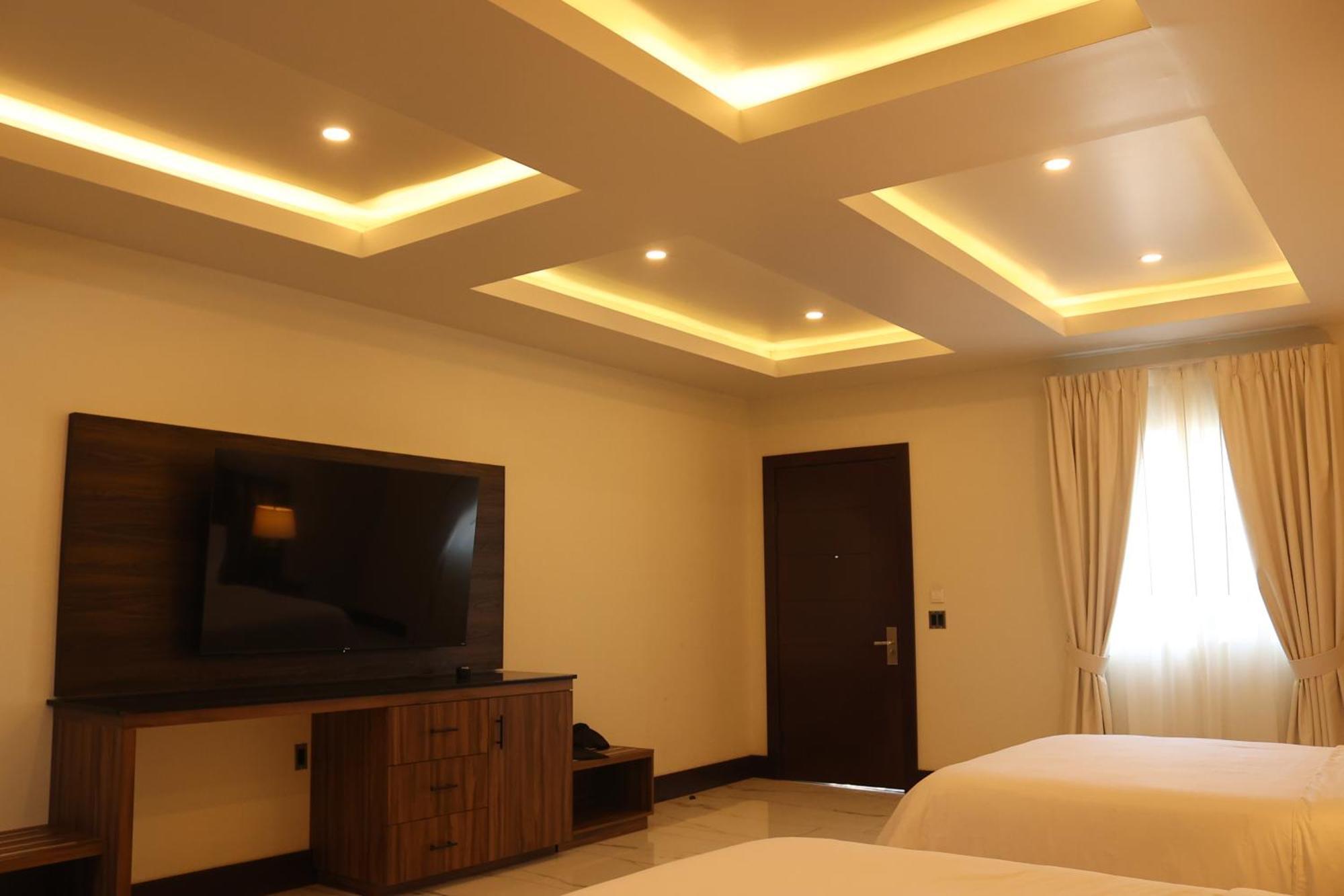 Hotel Hacienda Aguacaliente Тихуана Экстерьер фото