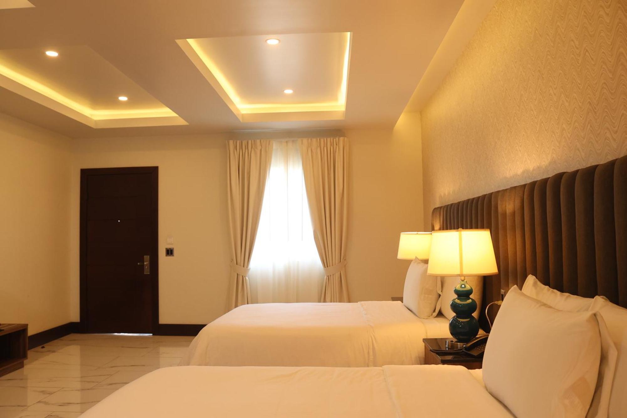 Hotel Hacienda Aguacaliente Тихуана Экстерьер фото